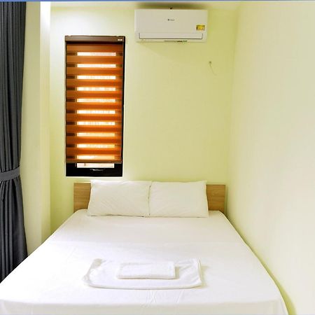 Era Apartment Xuan Thuy Hanoi Exterior foto