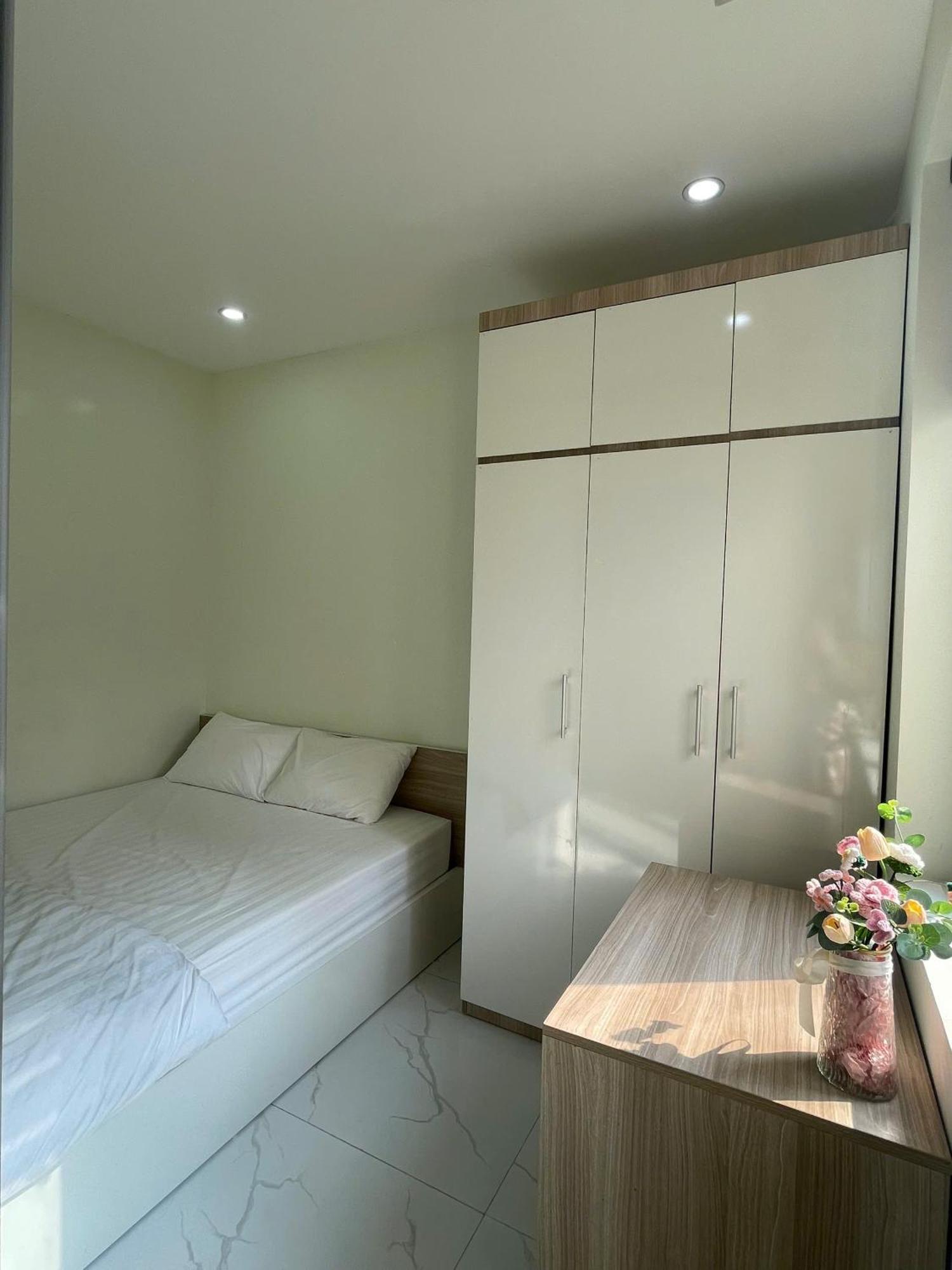 Era Apartment Xuan Thuy Hanoi Exterior foto