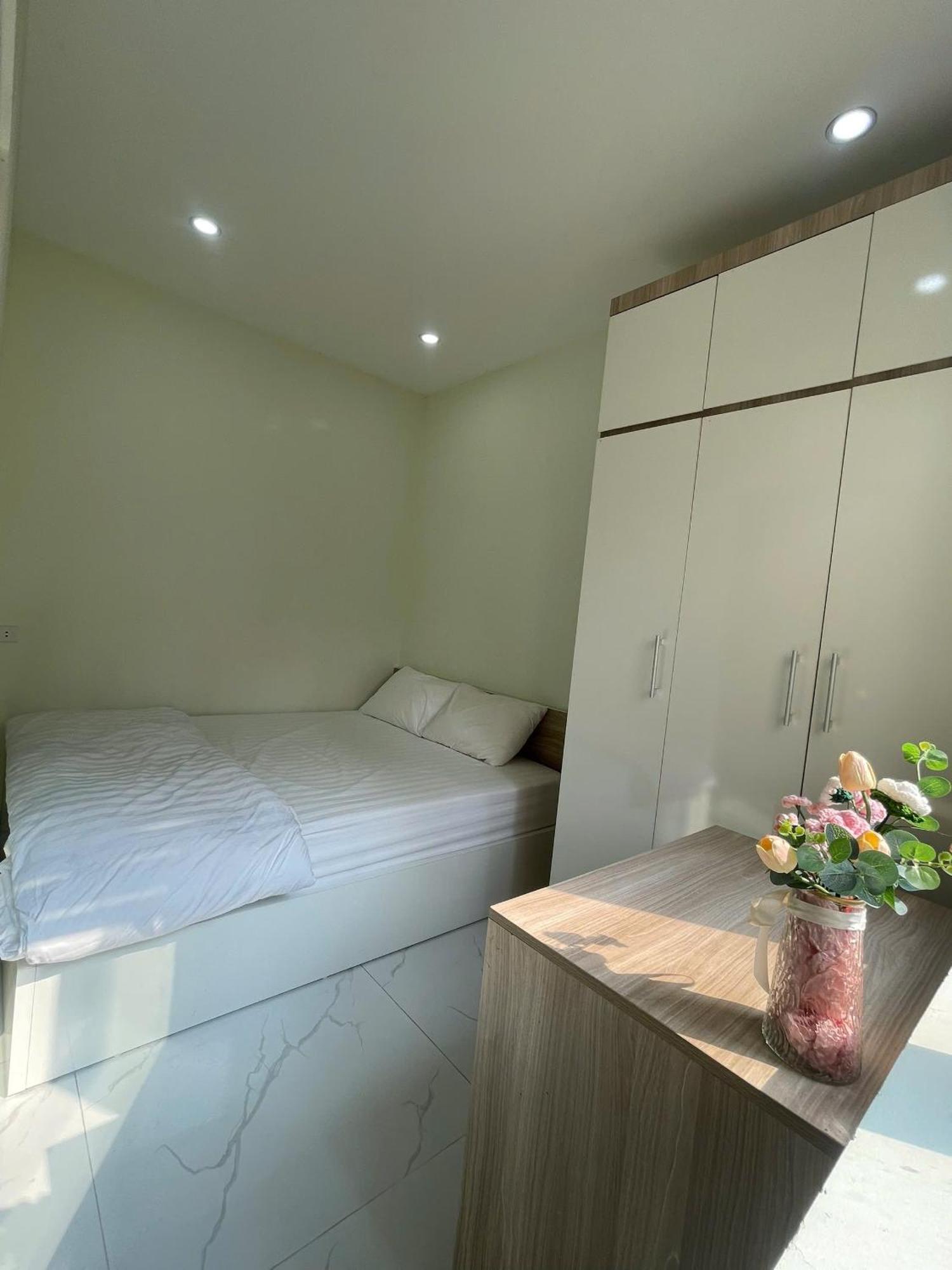 Era Apartment Xuan Thuy Hanoi Exterior foto