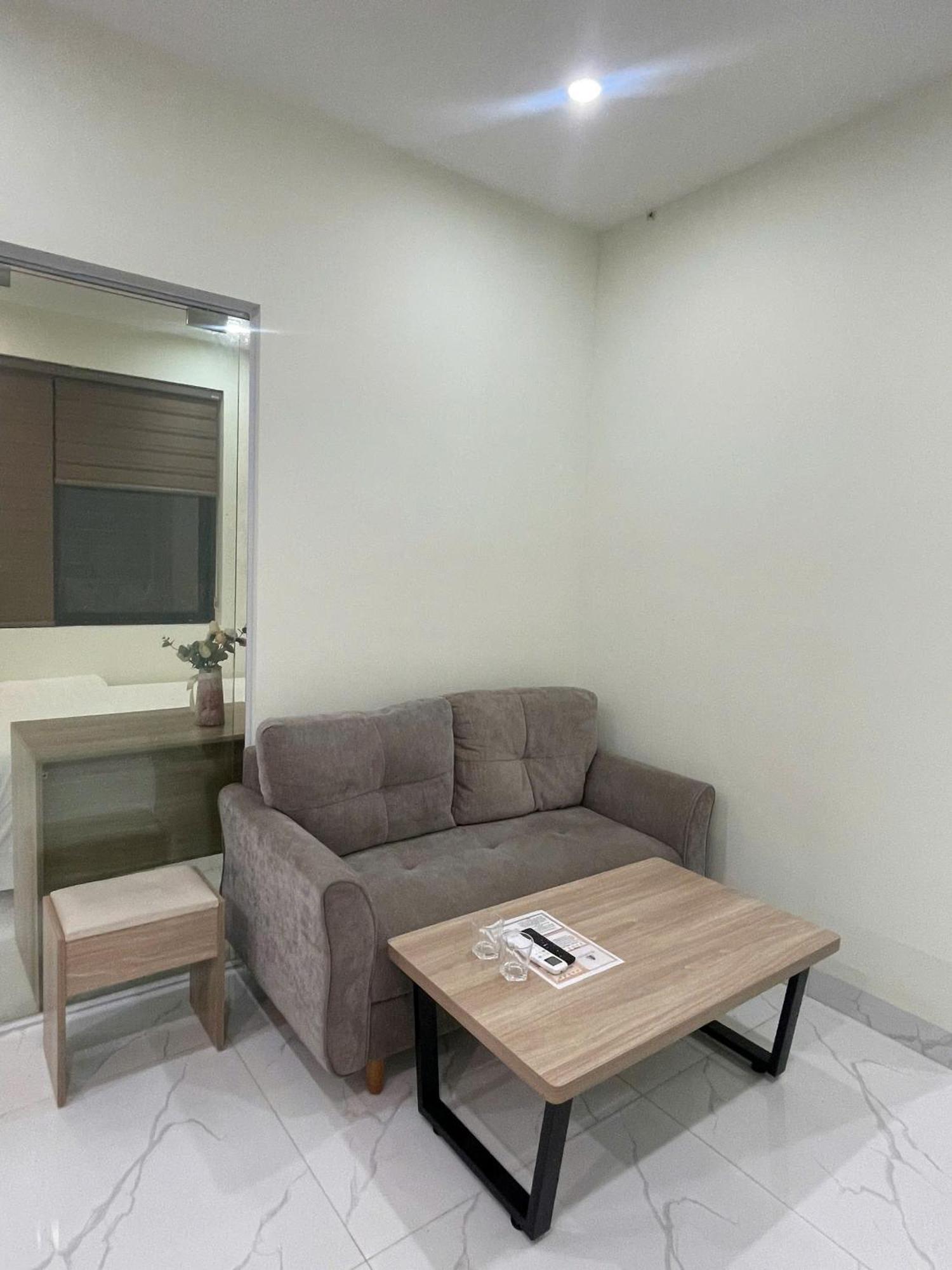 Era Apartment Xuan Thuy Hanoi Exterior foto