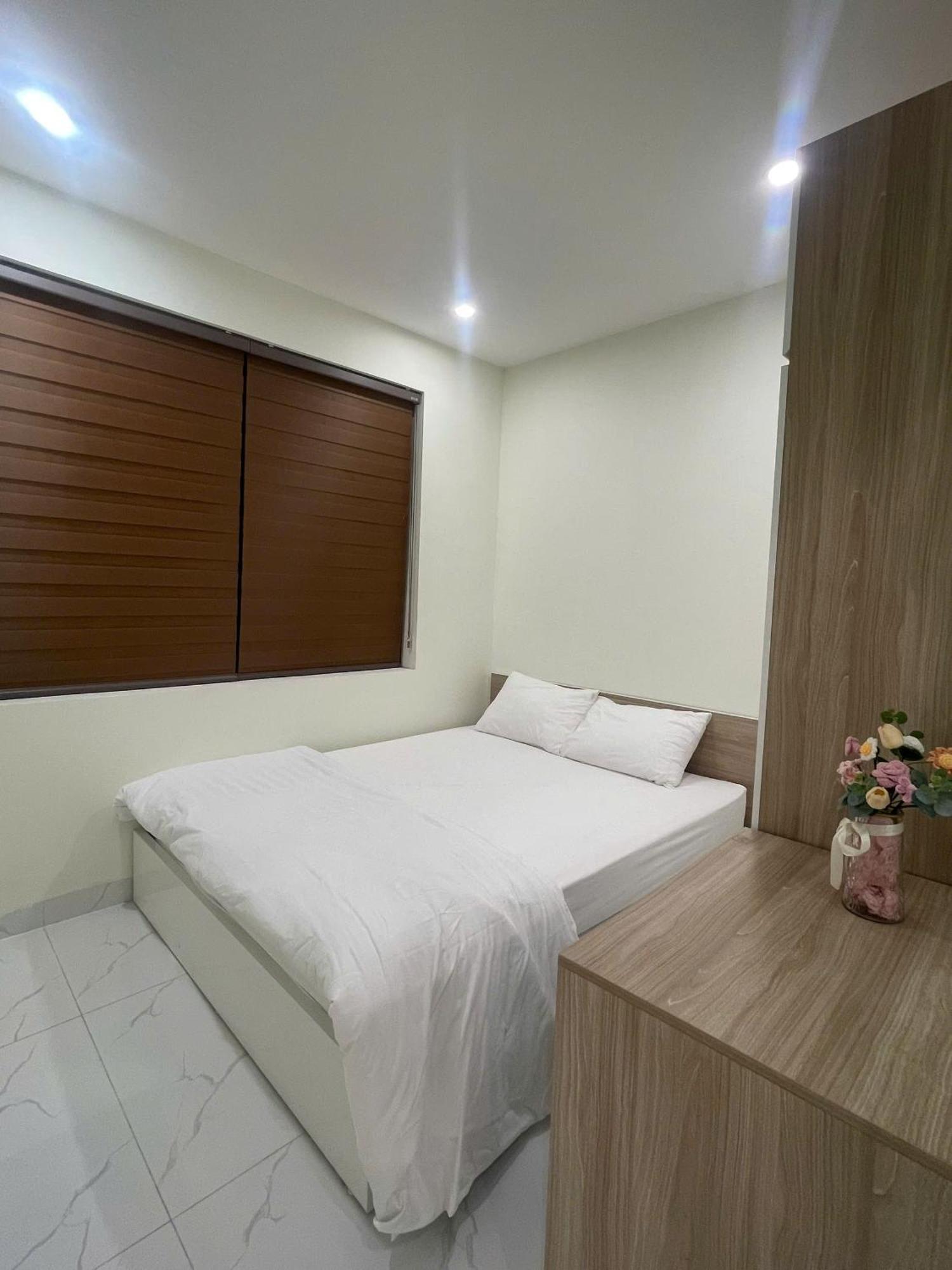 Era Apartment Xuan Thuy Hanoi Exterior foto